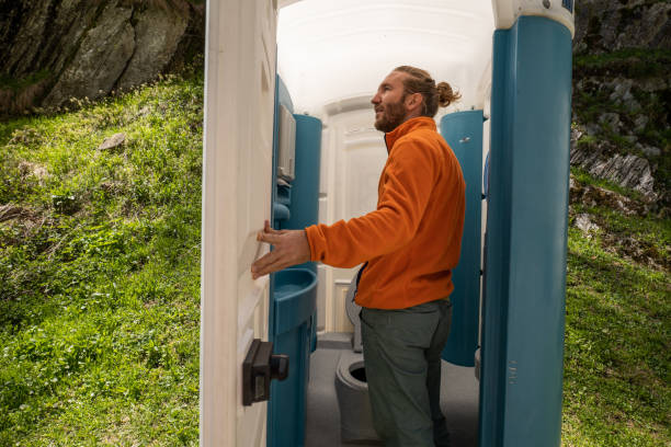 Best Wedding porta potty rental  in Southern View, IL