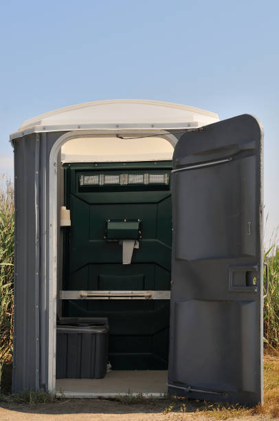 Portable Toilet Options We Offer in Southern View, IL