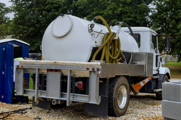 Best Sanitation services for porta potties  in Southern View, IL